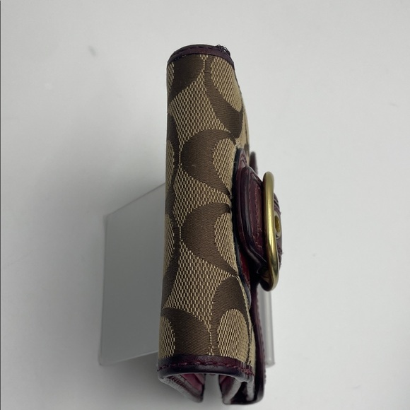 Coach low start Maroon and Beige Buckle Wallet - Picture 8 of 14